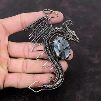 Подвеска из ларвикита, медная проволочная обертка, ручная работа, ювелирное изделие из ларвикита, подвеска из драгоценного камня, медное ювелирное изделие, подарок для него, антикварная подвеска в виде дракона