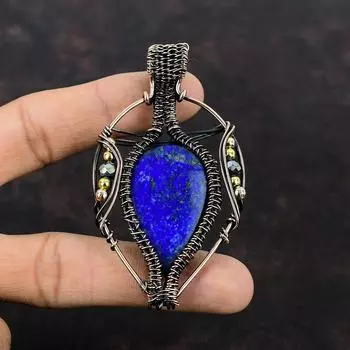 Подвеска из лазурита Медная проволока Кулон Титановые бусины Подвеска Драгоценный камень Медные украшения Дизайнерский кулон Ювелирные изделия ручной работы из проволочной обмотки