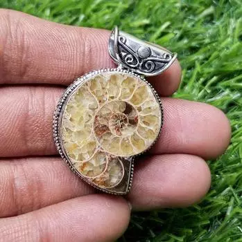 Подвеска из натурального аммонита из стерлингового серебра 925 пробы Подвеска из ископаемого подарка для нее жёлтый