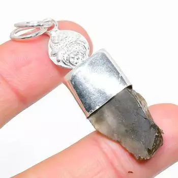 Подвеска из натурального дымчатого необработанного драгоценного камня ручной работы из стерлингового серебра 925 пробы 2,17 дюйма D4H55