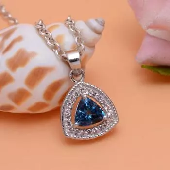 Подвеска из натурального лондонского синего топаза огранки триллион из стерлингового серебра 925 пробы