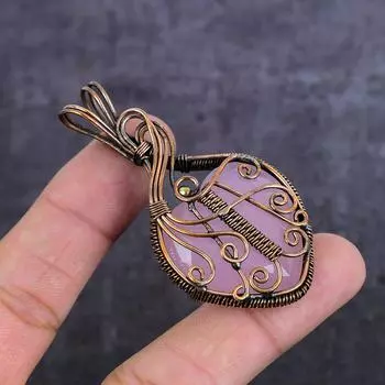 Подвеска из натурального розового халцедона с медной проволокой 2,68 дюйма J9q68