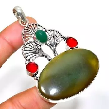 Подвеска из нефрита и граната, покрытая серебром 925 пробы, ручная работа, 2,65 дюйма 2.65 зелёный