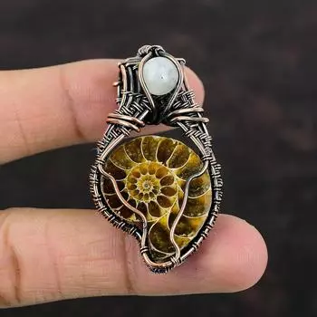 Подвеска из окаменелости аммонита, обернутая медной проволокой, подвеска из радужного лунного камня, ювелирное изделие из медной проволоки, подвеска из драгоценного камня ручной работы, подарок для матери