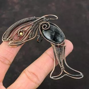 Подвеска из яшмы Пикассо, кулон из медной проволоки, кулон ручной работы из натурального драгоценного камня, медная проволока, ювелирные изделия из рыбы, дизайнерский кулон для подарка