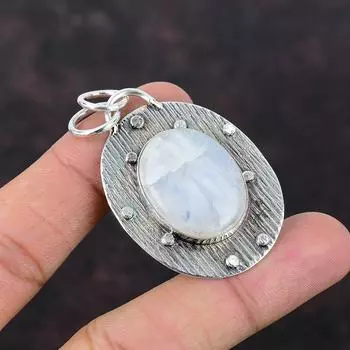 Подвеска из радужного лунного камня Подвеска из драгоценного камня Стерлингового серебра 925 пробы Ювелирные изделия ручной работы Дизайнерская подвеска Подарок на годовщину Ювелирные изделия в стиле бохо