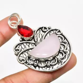 Подвеска из розового халцедона, граната, посеребренная 925 пробы, 2,08 дюйма 2.08 розовый