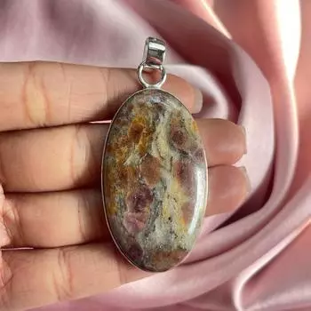 Подвеска из рубинового фуксита с серебряным ожерельем-цепочкой из стерлингового серебра 925 пробы