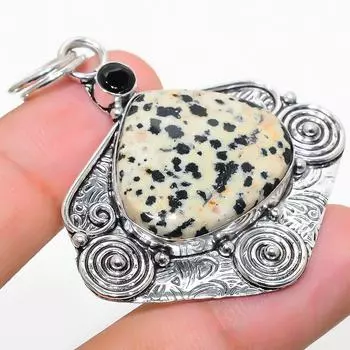 Подвеска из серебра 925 пробы с натуральным далматинским яшмом и шпинелью 2,17 дюйма i6k73