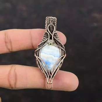 Подвеска из синего шеелита, кулон из медной проволоки, кулон из натурального драгоценного камня, ювелирные изделия из медной проволоки ручной работы, подарок на годовщину, кулон с камнем