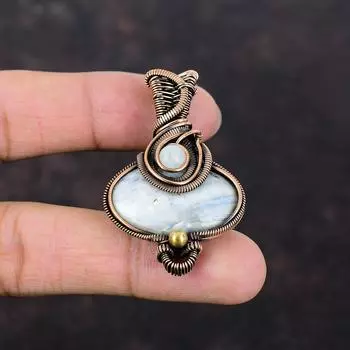 Подвеска из синего шеелита, медная проволока, обернутая радугой, подвеска из лунного камня, медные украшения ручной работы, подарок для мамы, кулон с драгоценным камнем, ювелирные изделия из проволочной обмотки