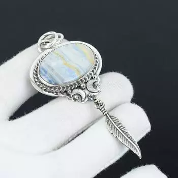 Подвеска из синего шеелита ручной работы с подвеской в виде пера из стерлингового серебра 925 пробы – идеальный подарок на Рождество, Новый год или любой другой праздник для нее 2.75 синий