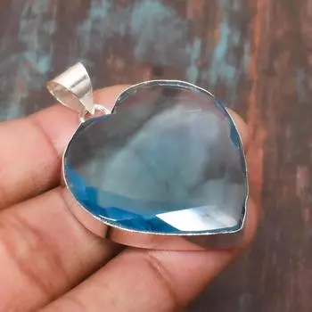 Подвеска из стерлингового серебра 925 пробы с драгоценным камнем ручной работы в форме сердца из швейцарского синего топаза 1.77 Inches синий