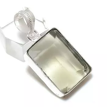 Подвеска из стерлингового серебра 925 пробы с натуральным зеленым аметистом ручной работы 1,58 дюйма u3s25