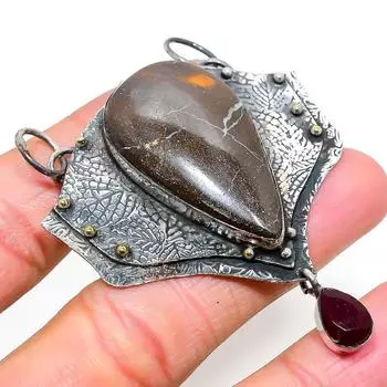 Подвеска из стерлингового серебра 925 пробы с натуральным болдер опалом и гранатом 2,84 дюйма s9t07