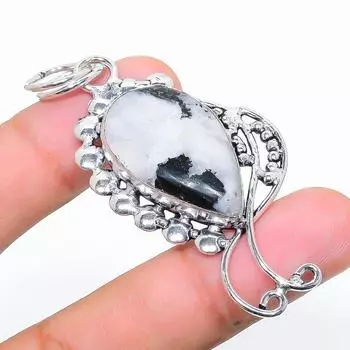 Подвеска из стерлингового серебра 925 пробы с натуральным радужным лунным камнем 2,68 дюйма U8n33