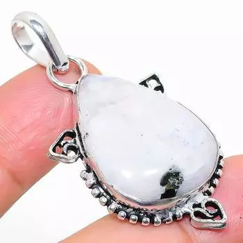 Подвеска из стерлингового серебра 925 пробы с натуральным радужным лунным камнем 2,05 дюйма V8a88