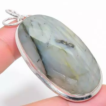 Подвеска из стерлингового серебра 925 пробы с натуральным лабрадоритом ручной работы 2,52 дюйма Q9H15