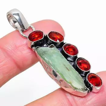 Подвеска из стерлингового серебра 925 пробы с натуральным зеленым кианитом и гранатом 2,25 дюйма B6H94