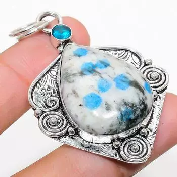 Подвеска из стерлингового серебра 925 пробы с натуральным синим азуритом K2 и синим топазом 2,40 дюйма S1e95