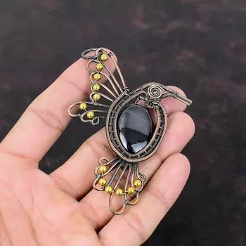 Подвеска из сугилита, обернутая медной проволокой, подвеска ручной работы, ювелирное украшение в виде птицы, уникальная подвеска, ювелирное украшение из медной проволоки, подвеска с драгоценным камнем, подарок для него