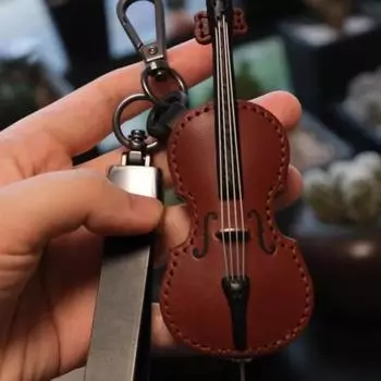 Подвеска-ключ в виде скрипки, 3D искусственная кожа, коллекционный брелок, подвеска, высококачественный материал, изысканный дизайн, идеальный подарок для любителей музыки A