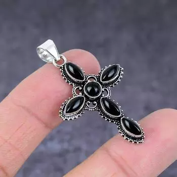 Подвеска-крест ручной работы из стерлингового серебра 925 пробы с черным камнем шпинелью 1,81 дюйма J8v79