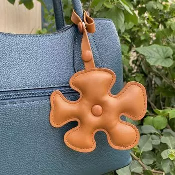 Подвеска на сумку-цветок Dopamine, акриловая цепочка, автомобильные брелки, свежее украшение для рюкзака, дети вино красного