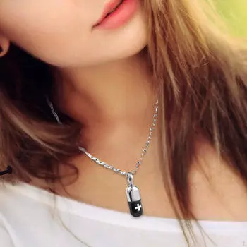 Подвеска-наполнитель для таблеток и держатель на память из титановой стали для женщин и собак Gold