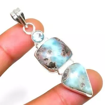 Подвеска Republic Larimar с синим топазом и серебром 925 пробы, 2,27 дюйма 2.27 синий