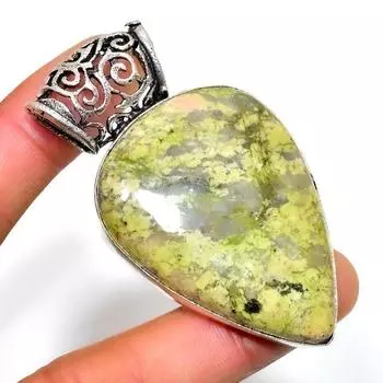Подвеска ручной работы из драгоценного камня унакит с серебряным покрытием 925 пробы 2,46 дюйма 2.46 зелёный