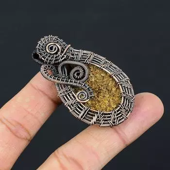 Подвеска ручной работы из медной проволоки Друзы из натурального золотого титана 2,17 дюйма T3v82