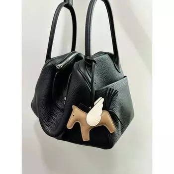 Подвеска ручной работы из овчины в виде пони подходит для сумок-корзинок для овощей. Разноцветные маленькие летающие лошадки из овчины Tassel winged horse