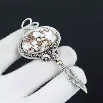 Подвеска ручной работы из яшмы дикой лошади с подвеской в виде пера из стерлингового серебра 925 пробы – идеальный подарок на Рождество, Новый год или любой другой праздник для нее 2.75 белый