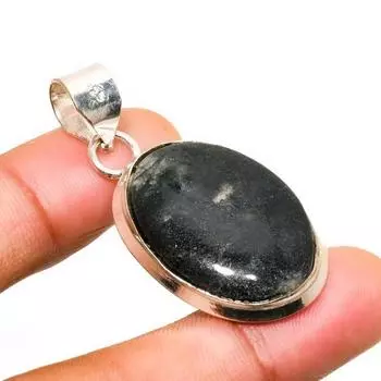 Подвеска ручной работы с драгоценным камнем хризантема, посеребренная 925 пробы, 1,51 дюйма 1.51 чёрный