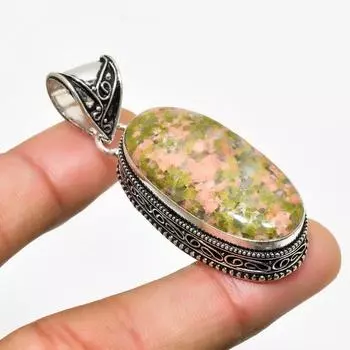 Подвеска ручной работы с драгоценным камнем унакит, посеребренная 925 проба, 2,08 дюйма 2.08 зелёный