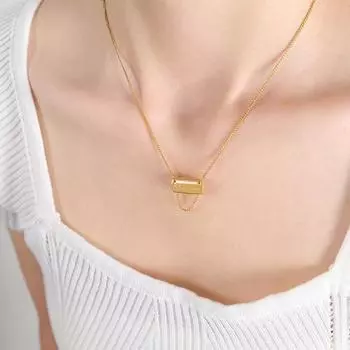 Подвеска с бахромой и английскими буквами бренда Fang, персонализированное ожерелье из титановой стали с покрытием из 18-каратного золота, на ключицу