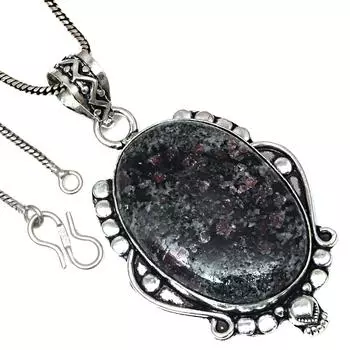 Подвеска с драгоценным камнем эвдиалитом, ручная работа, подарок на День святого Валентина, серебряное ювелирное изделие 2,25 дюйма