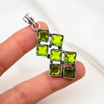 Подвеска с драгоценным камнем перидот, кулон из цельного серебра 925 пробы, ювелирное изделие ручной работы, кулон с камнем по дате рождения, подарок для него 2.36 Inches зелёный