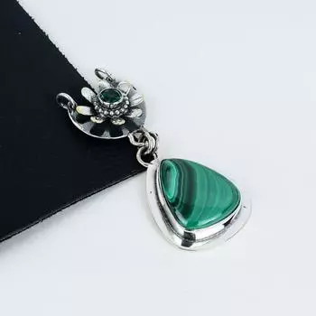 Подвеска с малахитом, серебро 925 пробы — дизайн ручной работы, повседневные украшения, уникальные подарки на день рождения с малахитом 2.95 зелёный