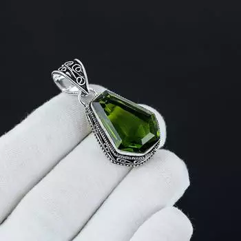 Подвеска с перидотом в форме гроба, подвеска из стерлингового серебра 925 пробы, подвеска ручной работы, ювелирные изделия из драгоценных камней в виде гроба с перидотом, серебряные украшения для женщин, подарок 1.77 зелёный