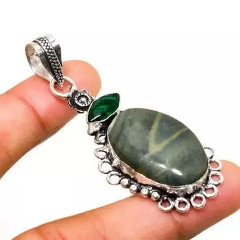 Подвеска с полосатым зеленым опалом и драгоценным камнем диопсидом 925, посеребренная, 2,34 дюйма 2.34 зелёный