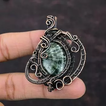 Подвеска серафинит, медная проволочная обертка, подвеска из драгоценных камней, ручная работа, проволочная обертка, ювелирные изделия, стильная подвеска, подарок для нее, медные украшения