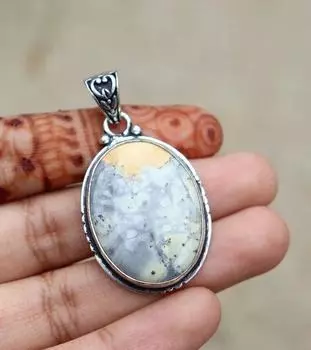 Подвеска «Шмель-Яшма» | Подвеска с драгоценными камнями яшмы | Кулон из натурального драгоценного камня