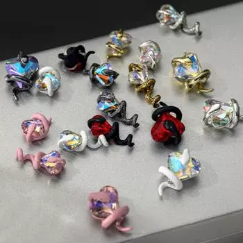 Подвески для ногтей, сверкающие яркие цвета, широко используемые декоративные маникюрные украшения, декор для ногтей K