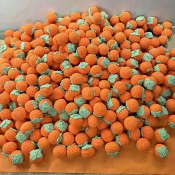 Подвески ручной работы из шерсти с фруктовой тематикой: Украшения из хурмы, арахиса, яблока, клубники, персика