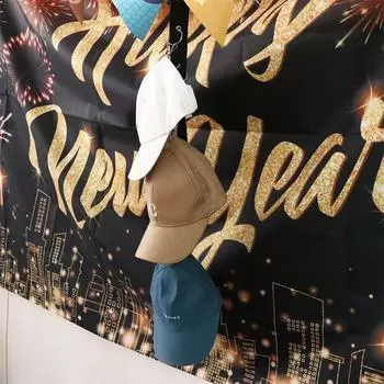 Подвесные кепки Вертикальная полка Стойка Черный шкаф Вешалки для шляп Бейсболки чёрный