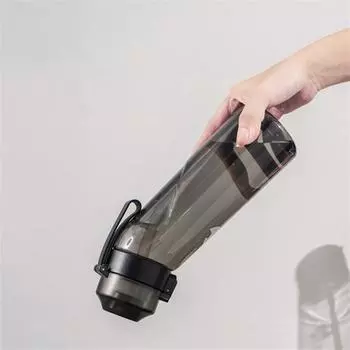 Поильник-непроливайка Carry Grab And Go 650 мл с трубочкой Товары для дома Стакан для воды с защитой от протекания Простая в использовании крышка-отражатель Посуда для питья 650ML