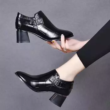 Pointed deep mouth single shoes women s autumn and winter new belt buckle thick heel fashion shoes small leather shoes 34