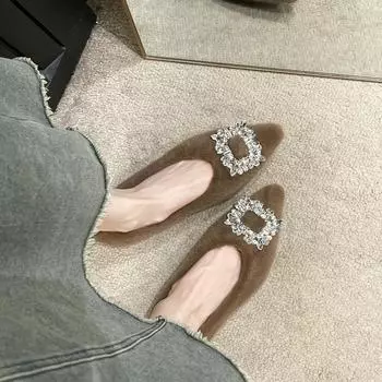 Pointed rhinestone square buckle flat-soled single shoes in the autumn and winter of 2024, new flat-heeled fluffy shoes, shallow mouth velvet warm w 35 чёрный
